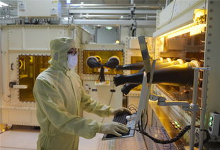 以新材料技術(shù)研發(fā)為引擎，助力綏江縣產(chǎn)業(yè)高質(zhì)量發(fā)展