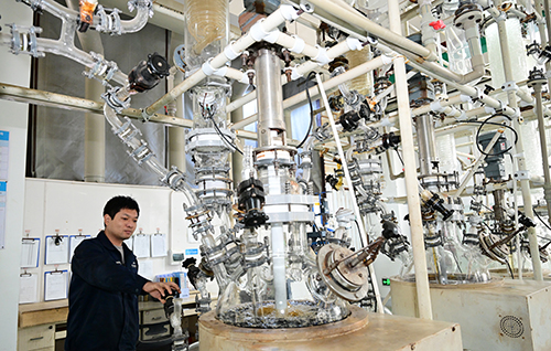 玉溪市人民政府 聚焦新材料技術(shù)研發(fā)，驅(qū)動(dòng)產(chǎn)業(yè)轉(zhuǎn)型升級(jí)